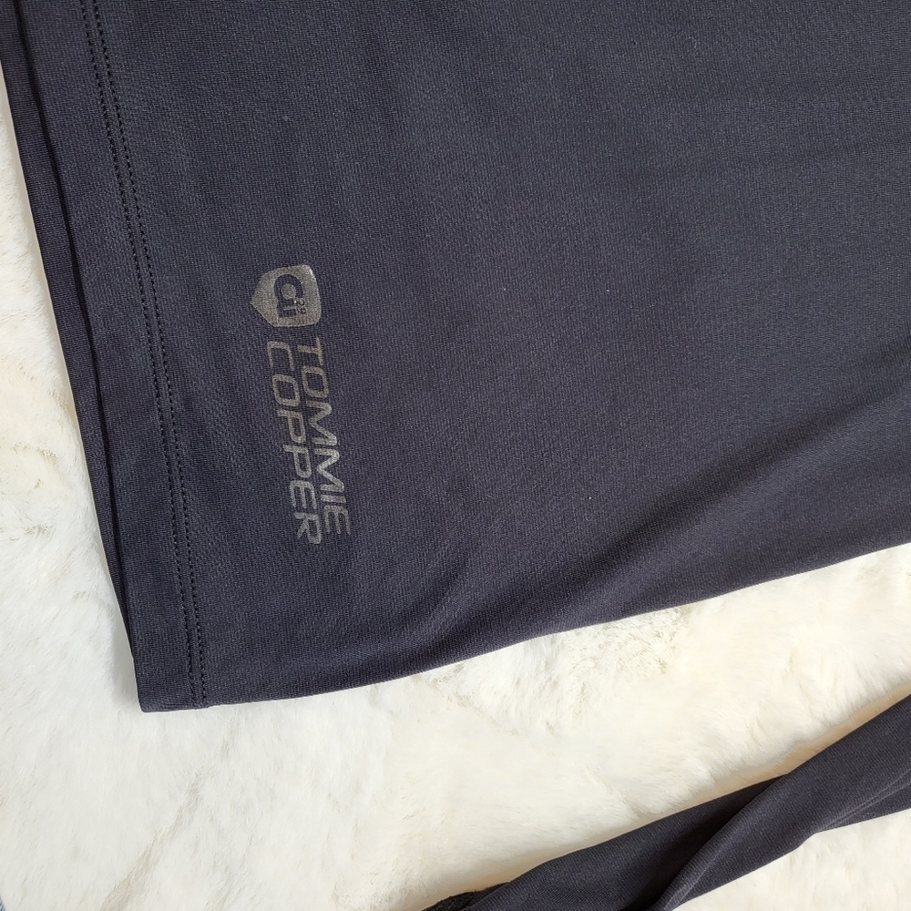 Tommie copper women’s small top shirt black - Picture 5 of 7